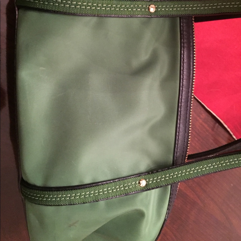 Small tube sized Kate Spade vintage purse.